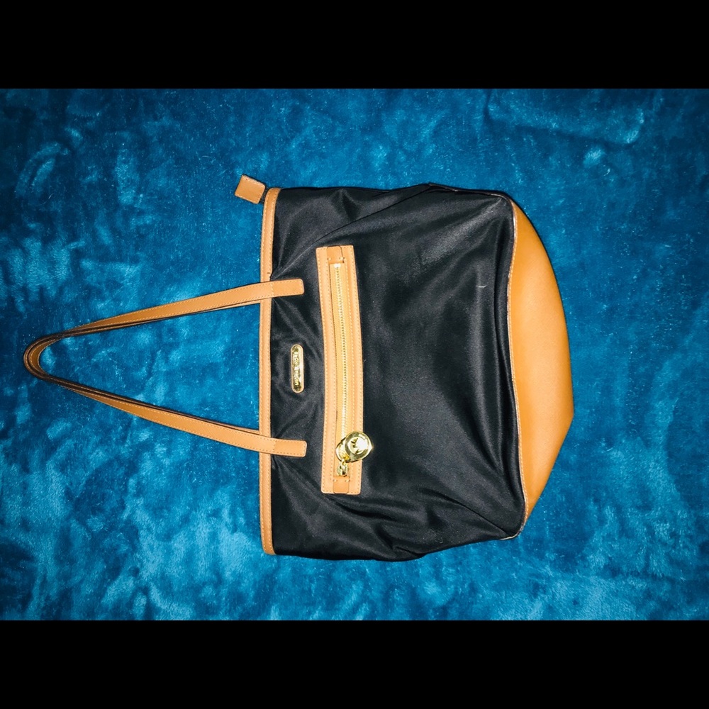 MK PURSE LEATHER STRAPS